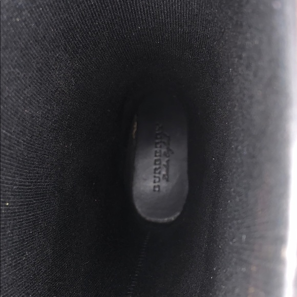 Burberry Boots - Picture 3 of 3